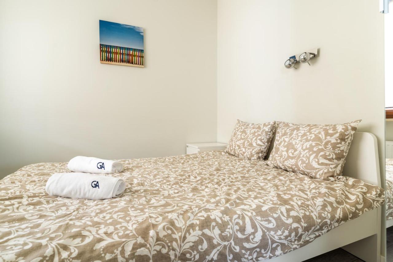 Golden Apartments - City Center - Gieldowa Warszawa Zewnętrze zdjęcie